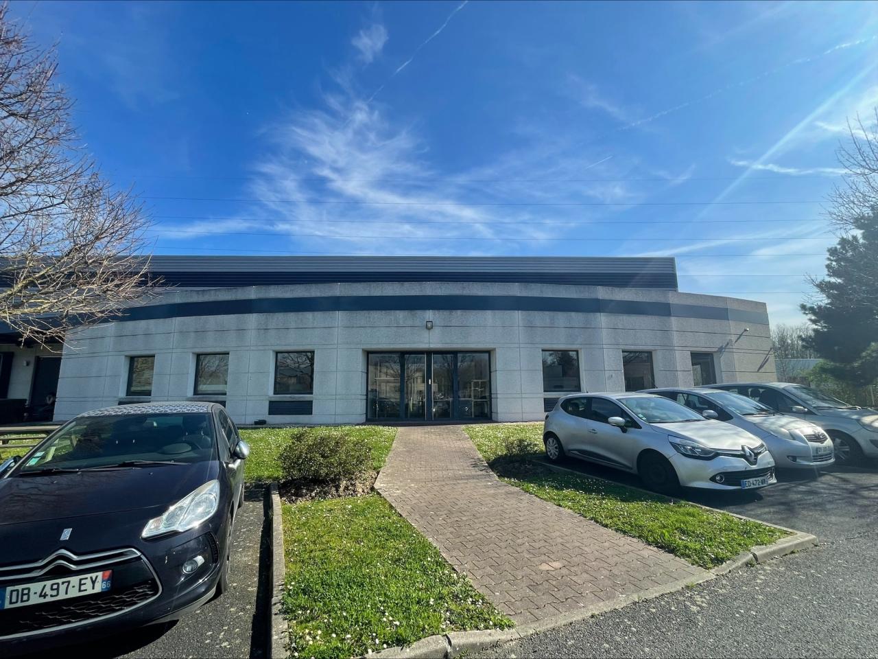Local d'activité Lisses 3168m² Location local d'activité Lisses Essonne OLACT2312386 2